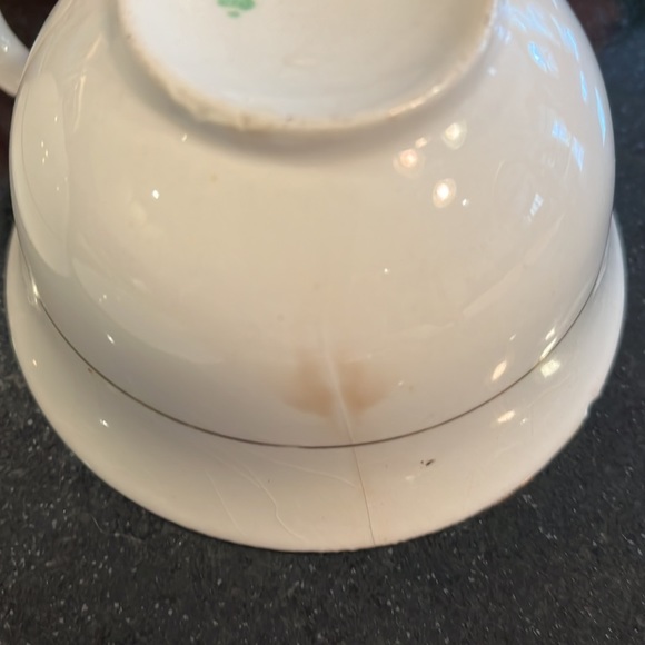 Cup & Saucer - MADDOCK, JOHN & SONS - Pattern is Manchester -Set of 2 - Picture 12 of 16